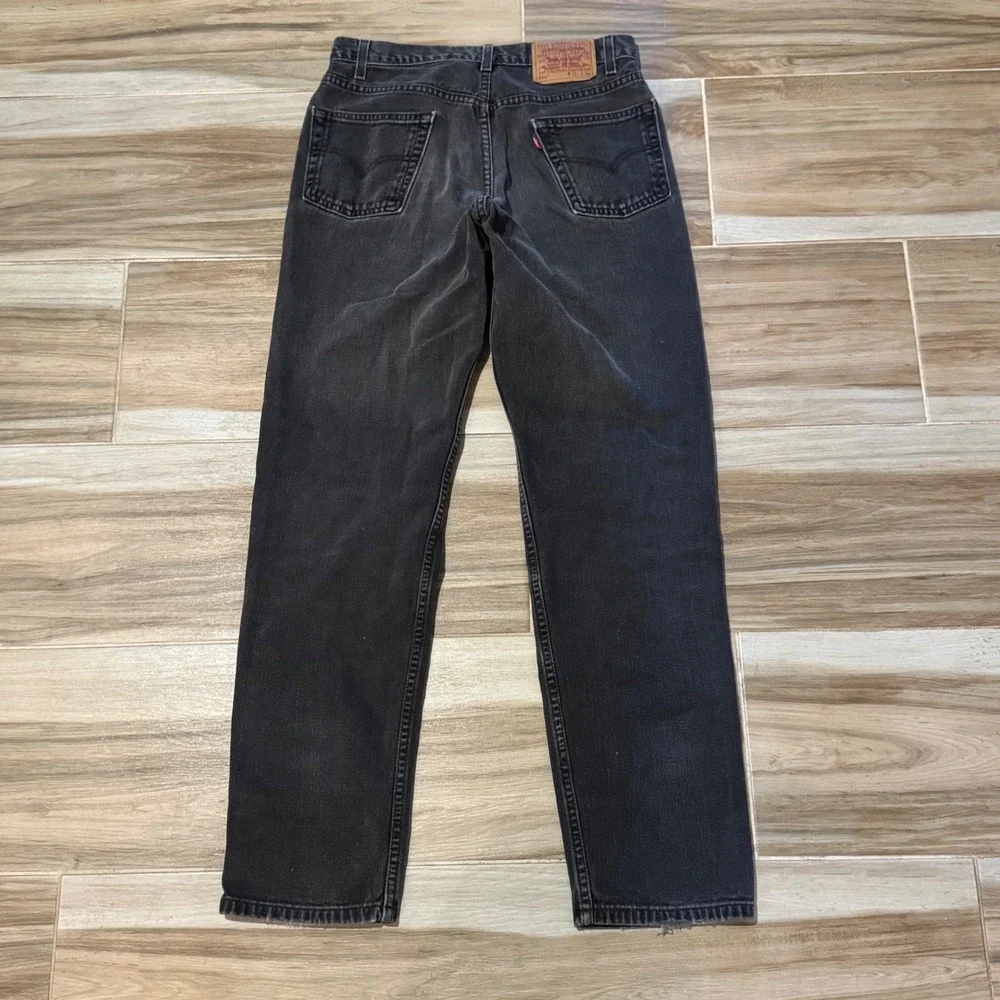 Vintage Levis 550 Relaxed Fit Black Denim Jeans 31x34 Faded Tapered Leg 0202